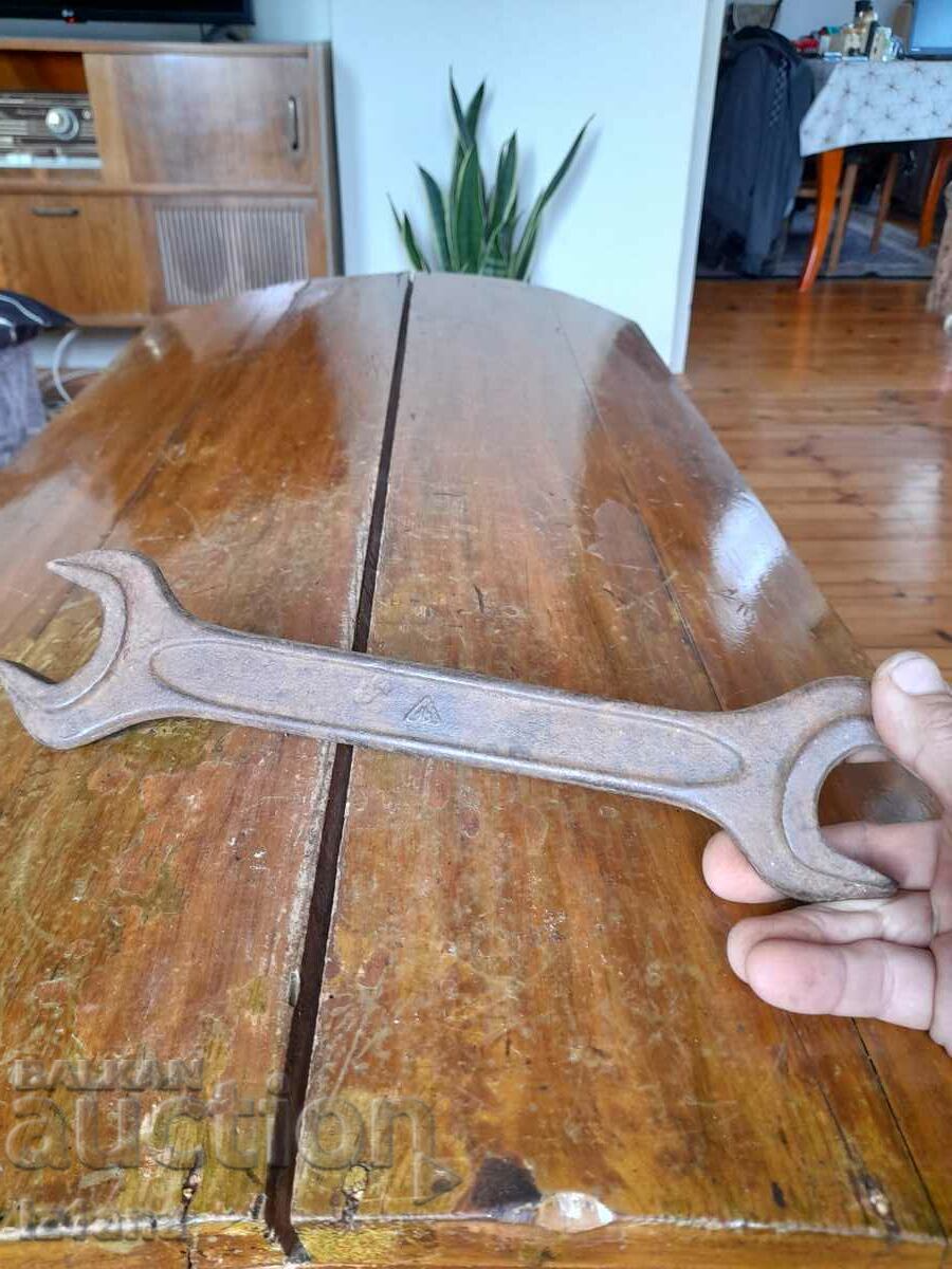 Old 32/36 spanner - 6 Old 32/36 spanner - 6