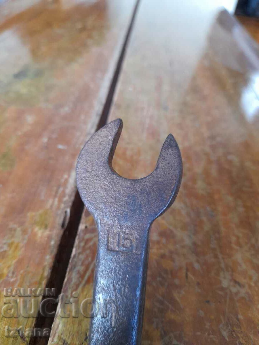Old Madara Wrench 14/15 - 5 Old Madara Wrench 14/15 - 5