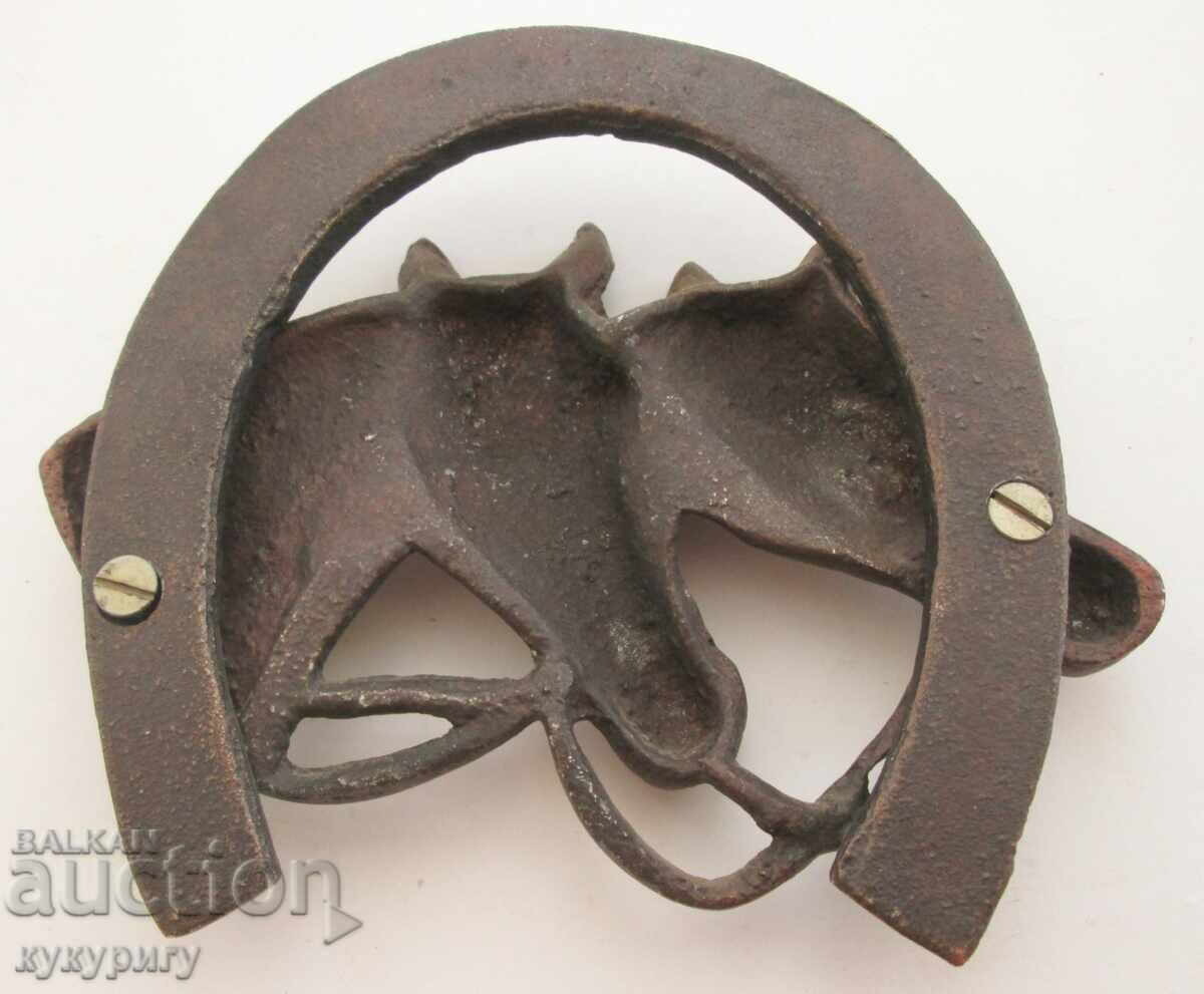 Old vintage car grille horseshoe - 5 Old vintage car grille horseshoe - 5