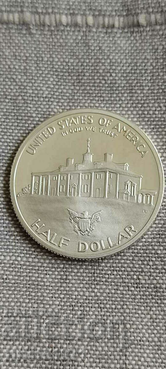 Халф долар 1982 с цена € 40.00 | 78.23 лв.