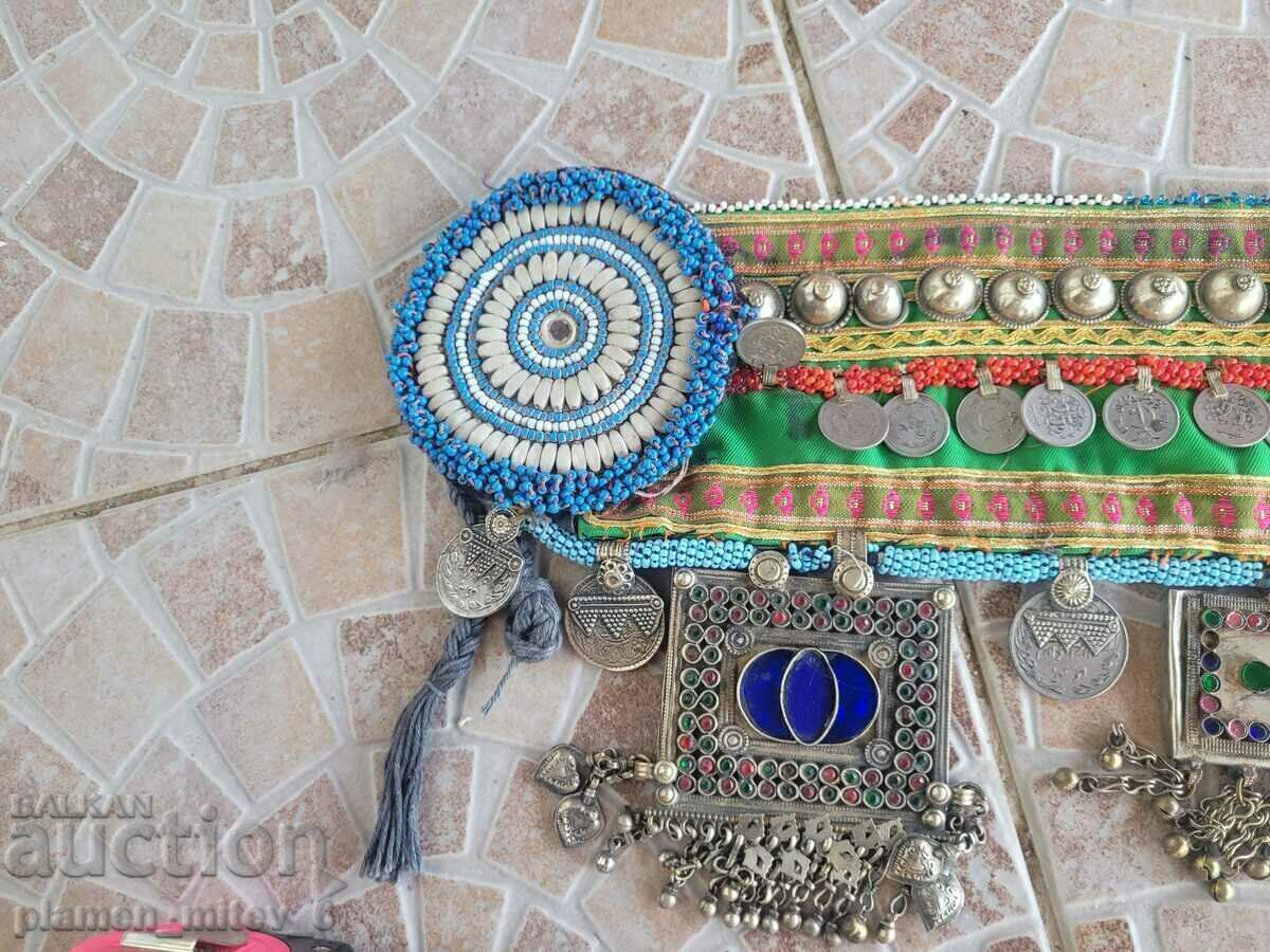 Jewelry, belt, ornament with price 390.00 BGN | € 199.40 Jewelry, belt, ornament with price 390.00 BGN | € 199.40