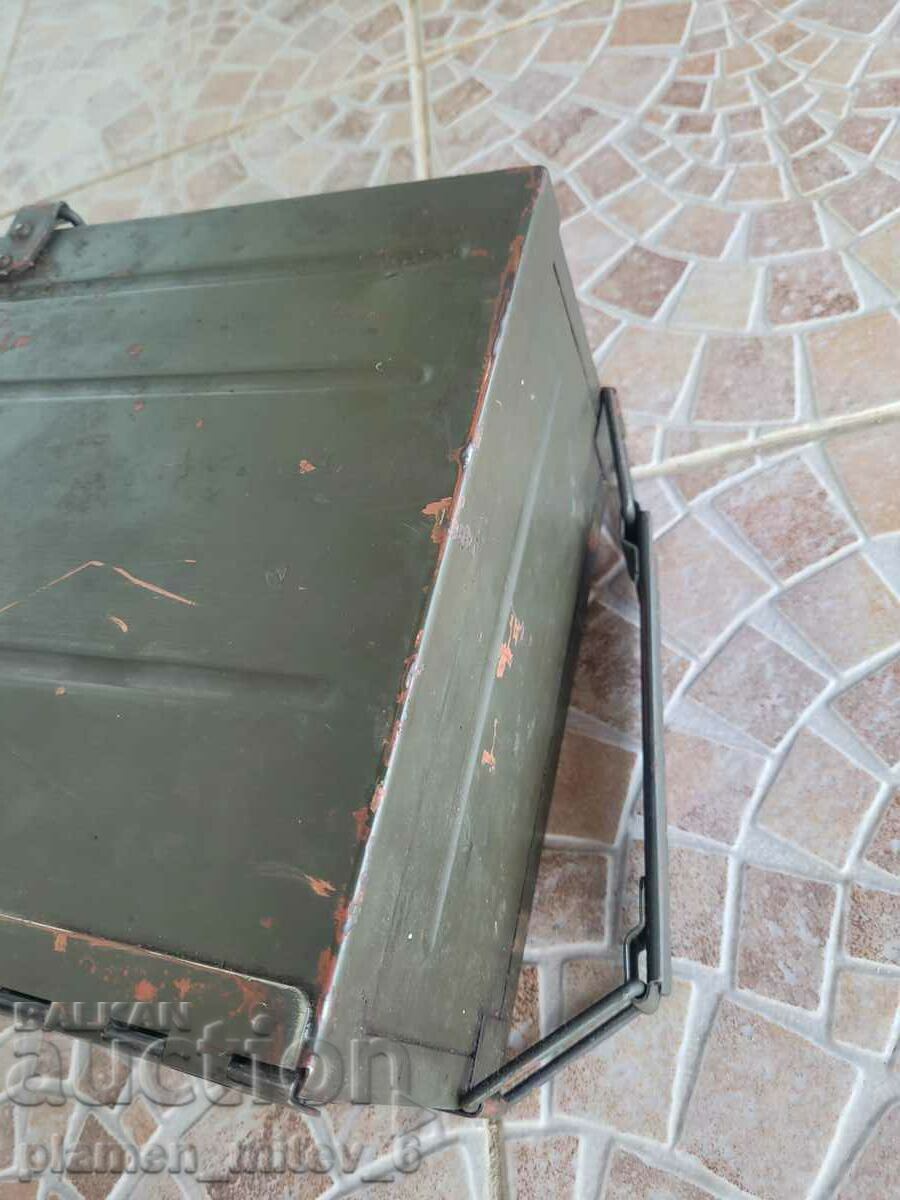 Auction A box of WWII Bren machine gun cartridges Auction A box of WWII Bren machine gun cartridges