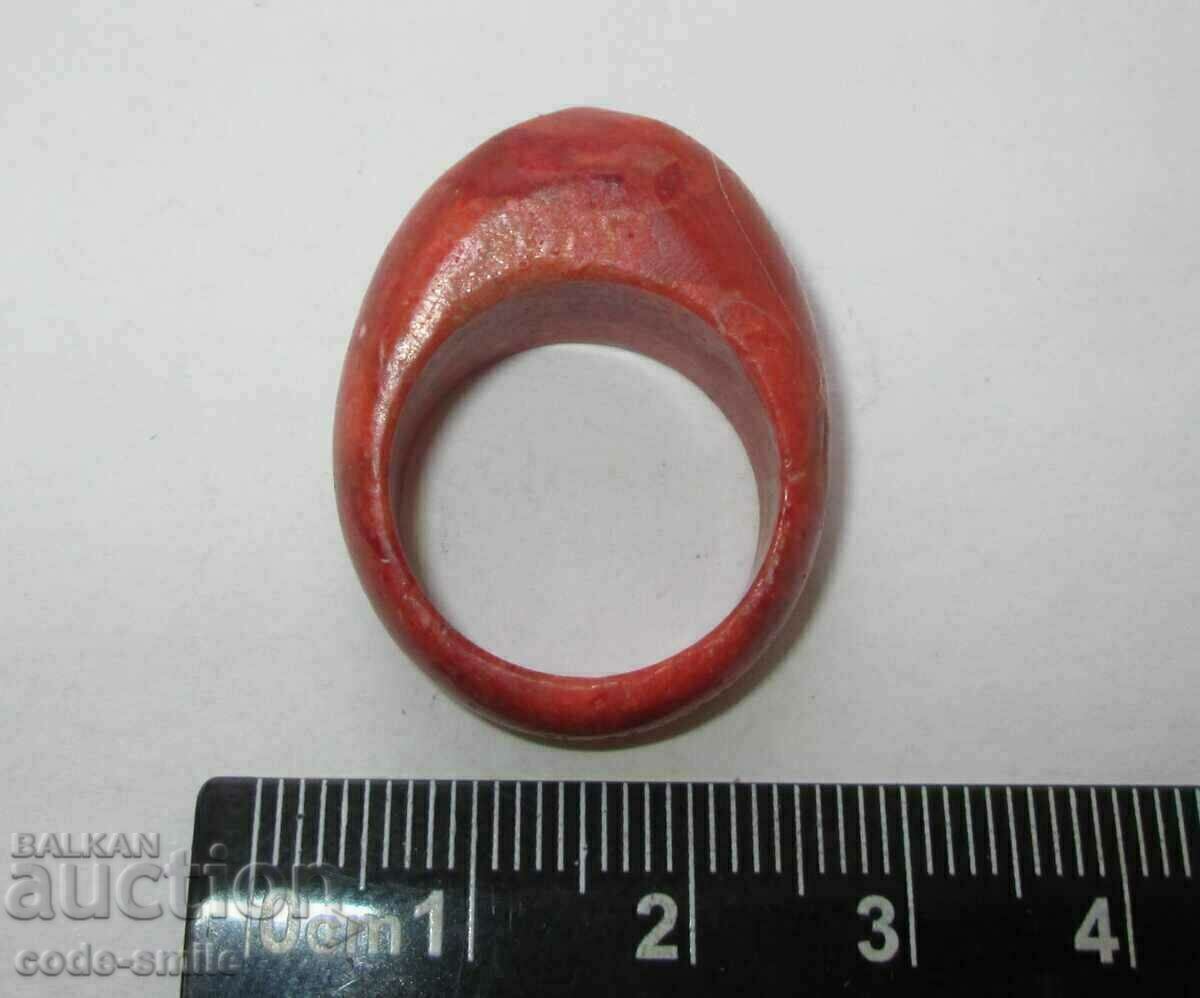 Auction Old ladies ring jewelry natural red coral Auction Old ladies ring jewelry natural red coral
