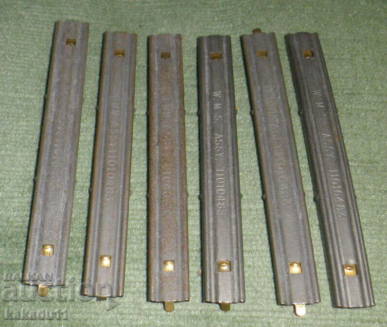 6 Old magazines for AR-15/ M4/ M16 USA