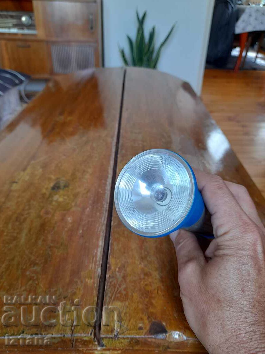 Παράδοση Παλιός ηλεκτρικός φακός FOCUS NARVA