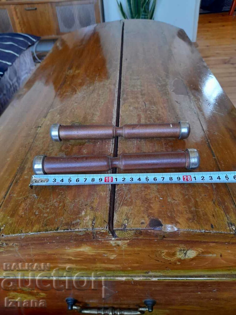 Old handle, furniture handles with price 16.00 BGN | € 8.18 Old handle, furniture handles with price 16.00 BGN | € 8.18