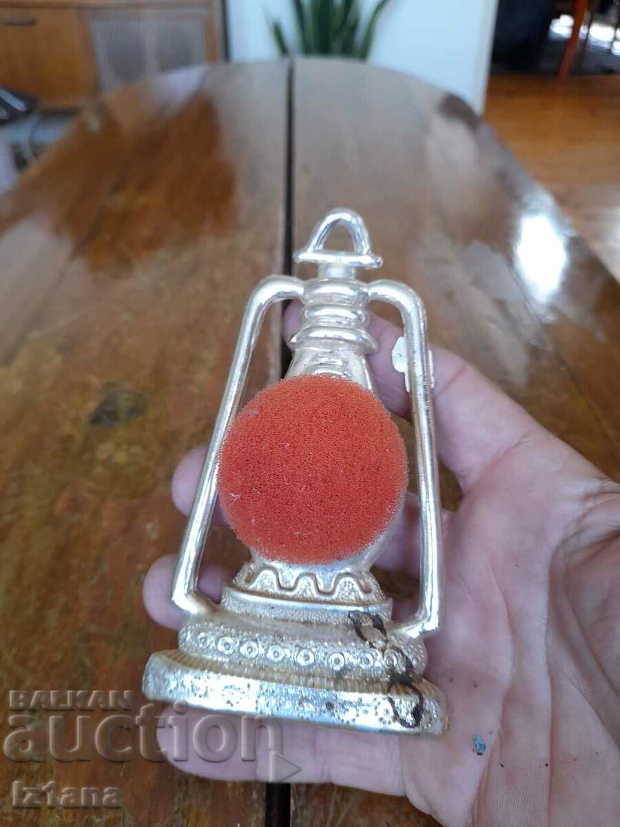 Old conifer with price 11.00 BGN | € 5.62 Old conifer with price 11.00 BGN | € 5.62