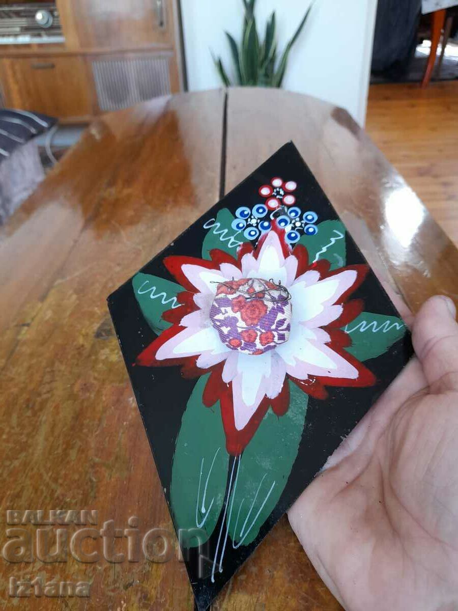 Old conifer with price 22.00 BGN | € 11.25