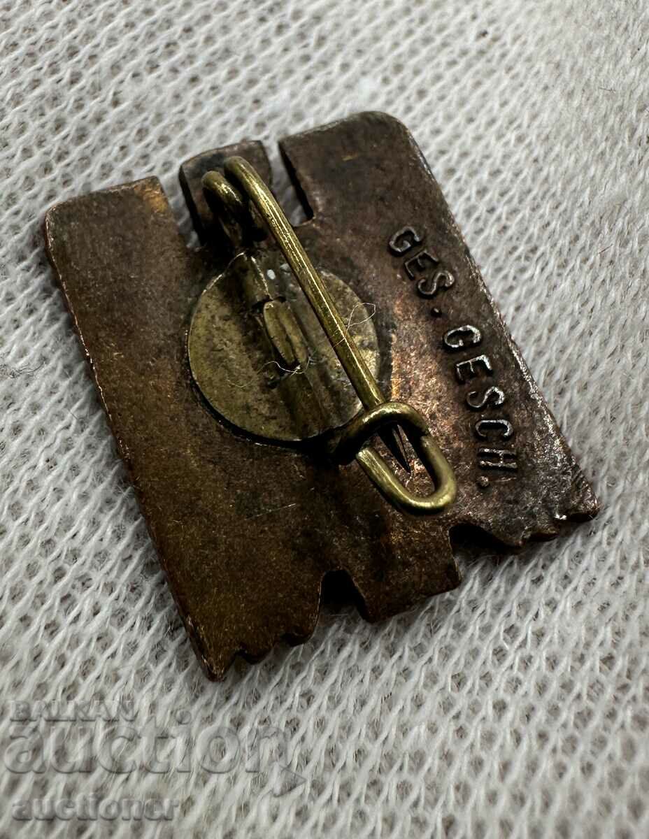 Delivery of DRK Red Cross Badge - Third Reich Germany Delivery of DRK Red Cross Badge - Third Reich Germany