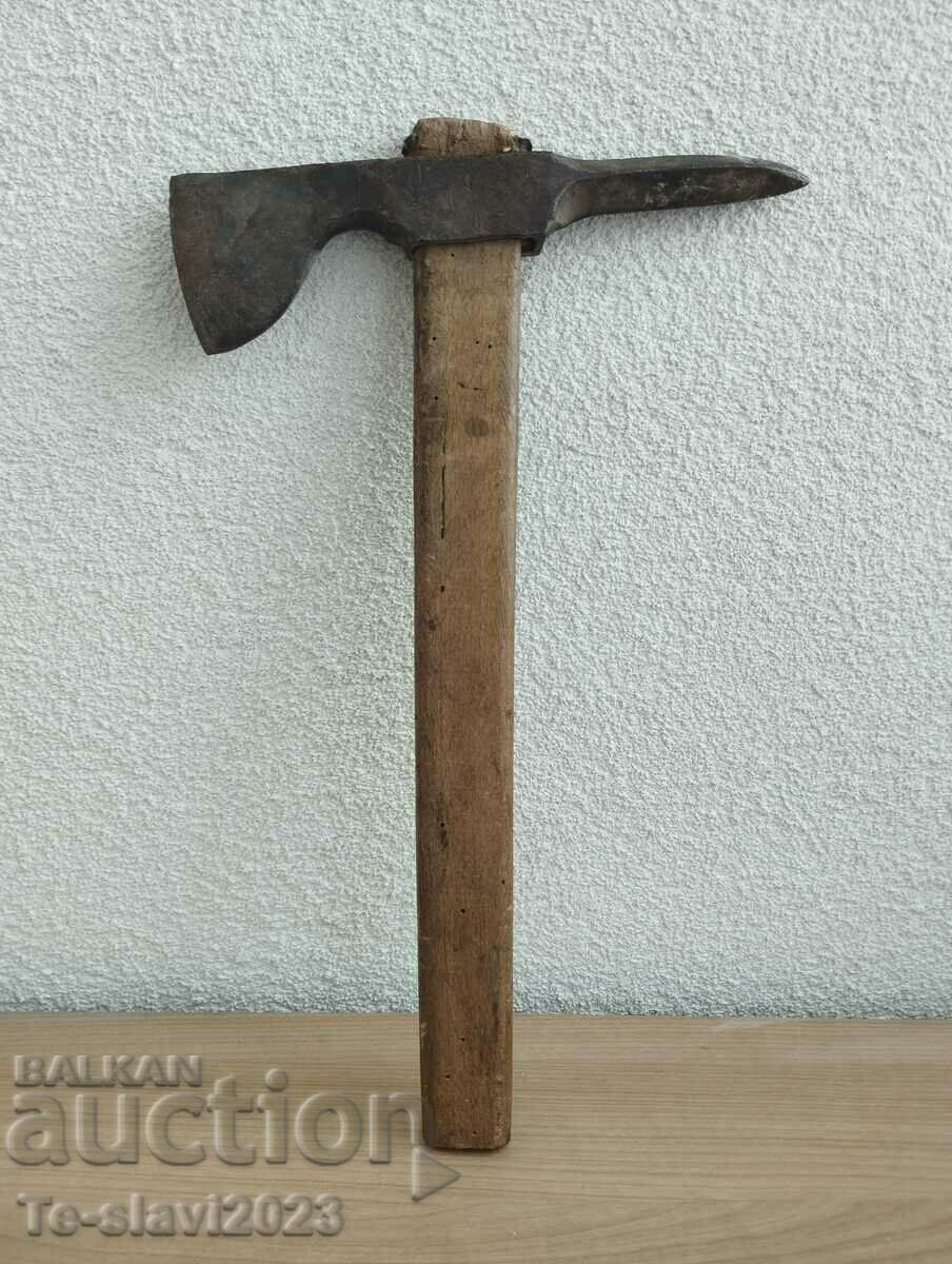 Old Fireman's Ax - Kingdom of Bulgaria