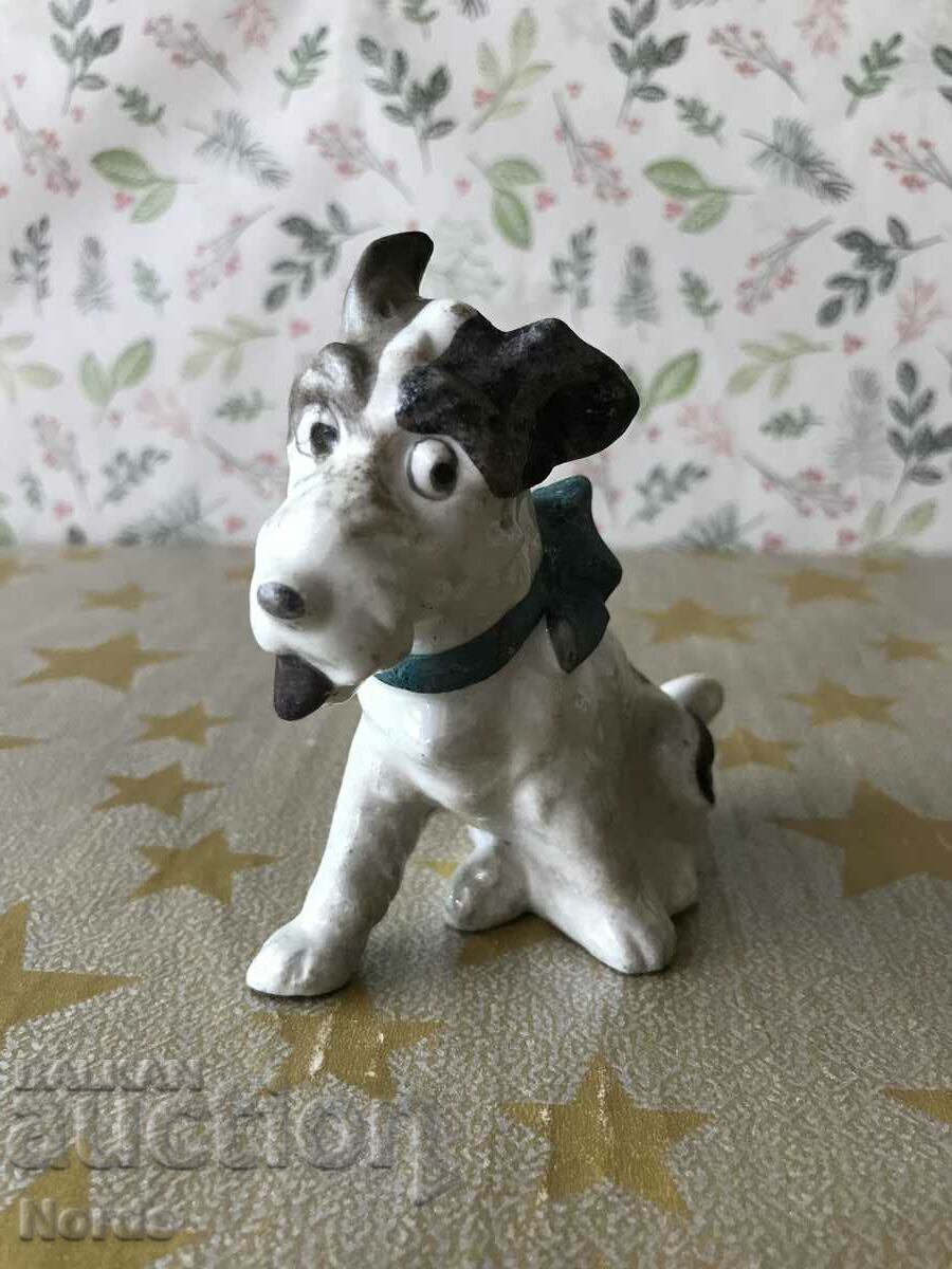 Порцеланова  фигурка кученце