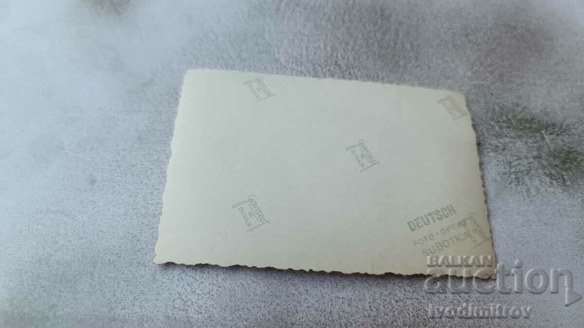 Photo Two women in swimsuits sitting on the railing of a swimming pool with price 1.45 BGN | € 0.74 Photo Two women in swimsuits sitting on the railing of a swimming pool with price 1.45 BGN | € 0.74