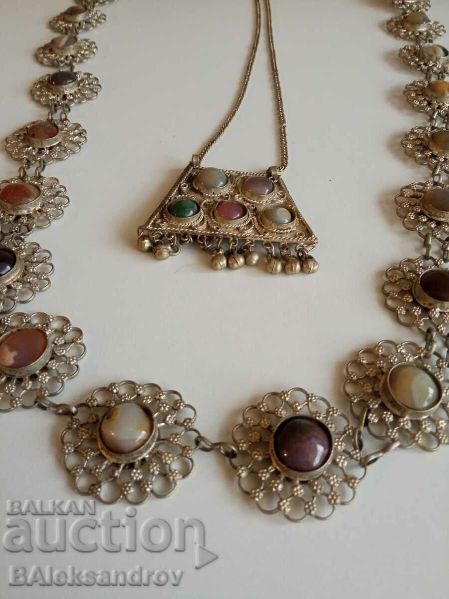 Σετ κοσμήματος με κολιέ και ζώνη με τιμή € 12.50 | 24.45 BGN