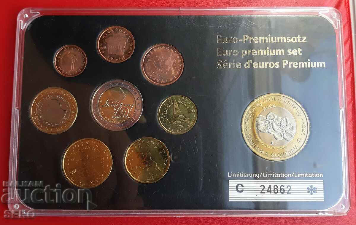 Slovenia-SET 2007 of 8 coins+1 euro 2004