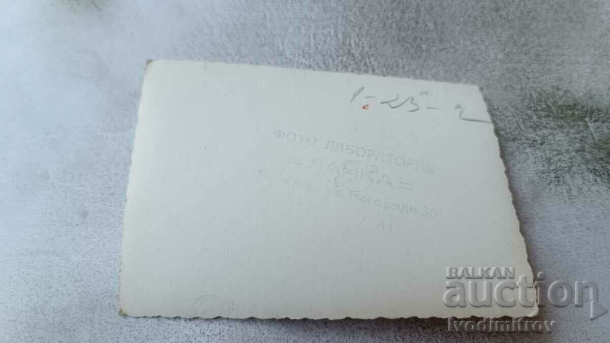 Photo Burgas Man and woman on the beach with price 1.45 BGN | € 0.74 Photo Burgas Man and woman on the beach with price 1.45 BGN | € 0.74