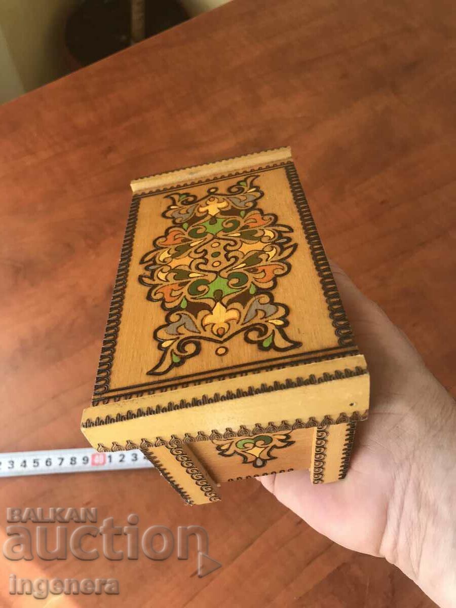 Παράδοση ΚΟΥΤΙ ΞΥΛΟ ΠΥΡΟΓΡΑΦΙΚΟ ΣΧΕΔΙΟ ΑΝΤΙΚΕ ΑΠΟ SOCA MOSTRA Παράδοση ΚΟΥΤΙ ΞΥΛΟ ΠΥΡΟΓΡΑΦΙΚΟ ΣΧΕΔΙΟ ΑΝΤΙΚΕ ΑΠΟ SOCA MOSTRA