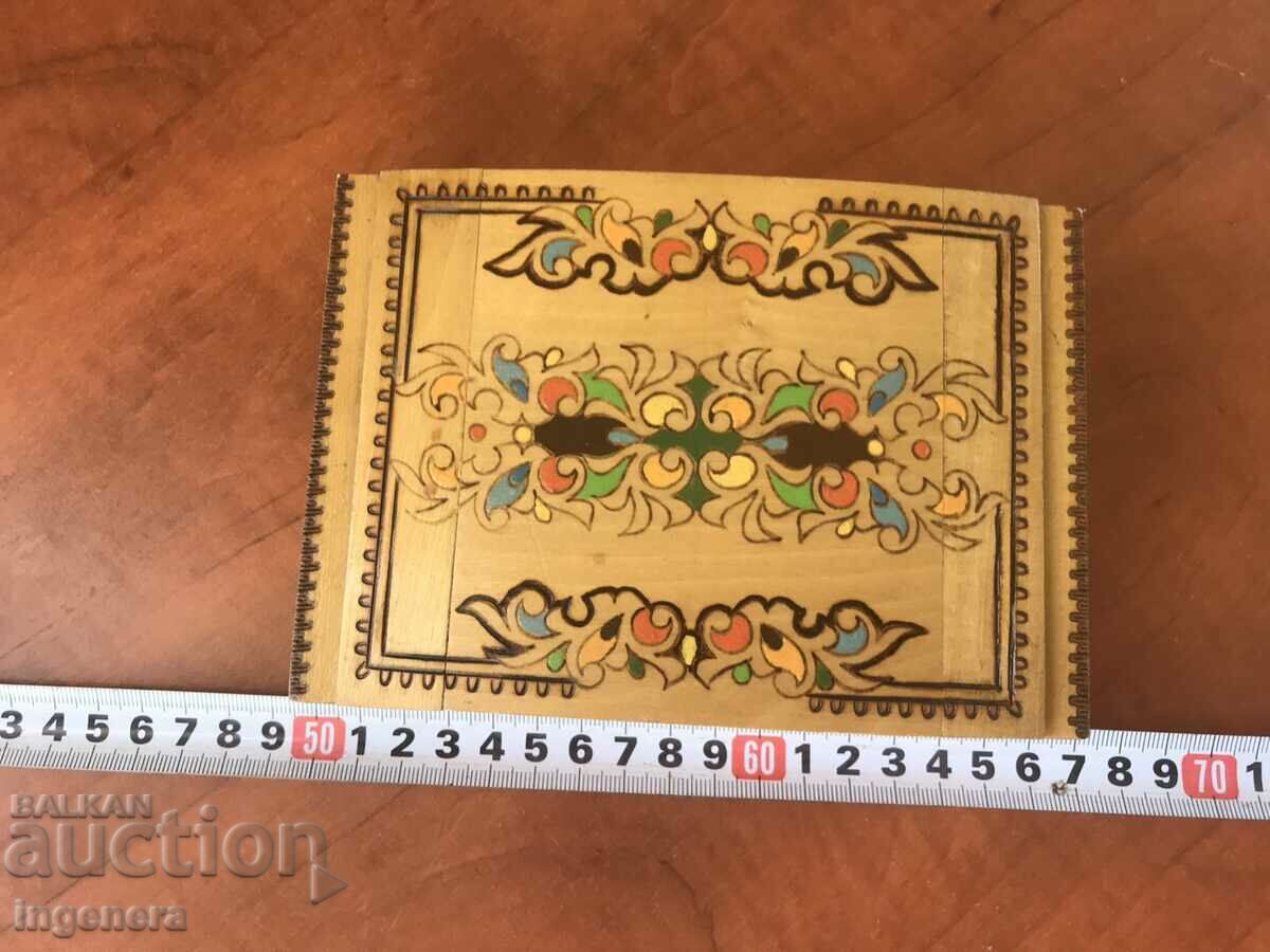 BOX WOOD PYROGRAPH DRAWING ANTIQUE FROM SOCA MOSTRA with price 33.00 BGN | € 16.87