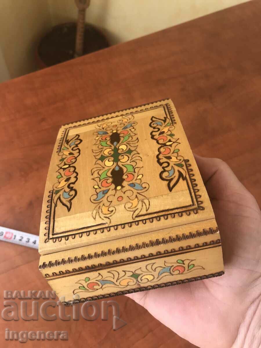 Delivery of BOX WOOD PYROGRAPH DRAWING ANTIQUE FROM SOCA MOSTRA