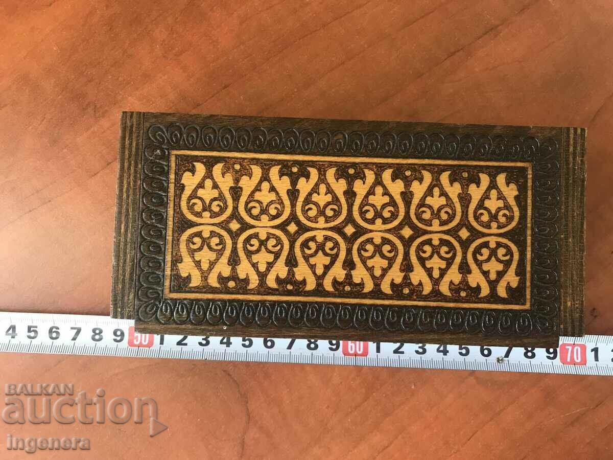 BOX WOOD PYROGRAPH DRAWING ANTIQUE FROM SOCA MOSTRA with price 32.00 BGN | € 16.36 BOX WOOD PYROGRAPH DRAWING ANTIQUE FROM SOCA MOSTRA with price 32.00 BGN | € 16.36