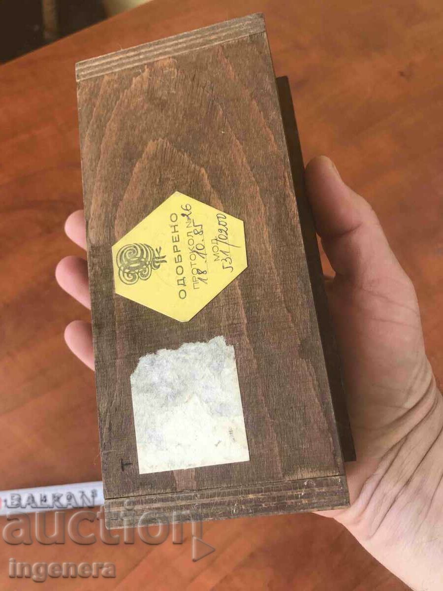 BOX WOOD PYROGRAPH DRAWING ANTIQUE FROM SOCA MOSTRA - 6 BOX WOOD PYROGRAPH DRAWING ANTIQUE FROM SOCA MOSTRA - 6