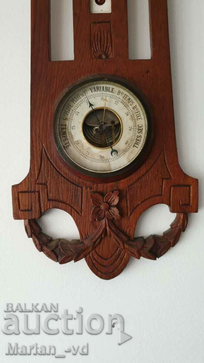 Παλιό ξύλινο βαρόμετρο και θερμόμετρο με τιμή 80.00 BGN | € 40.90 Παλιό ξύλινο βαρόμετρο και θερμόμετρο με τιμή 80.00 BGN | € 40.90