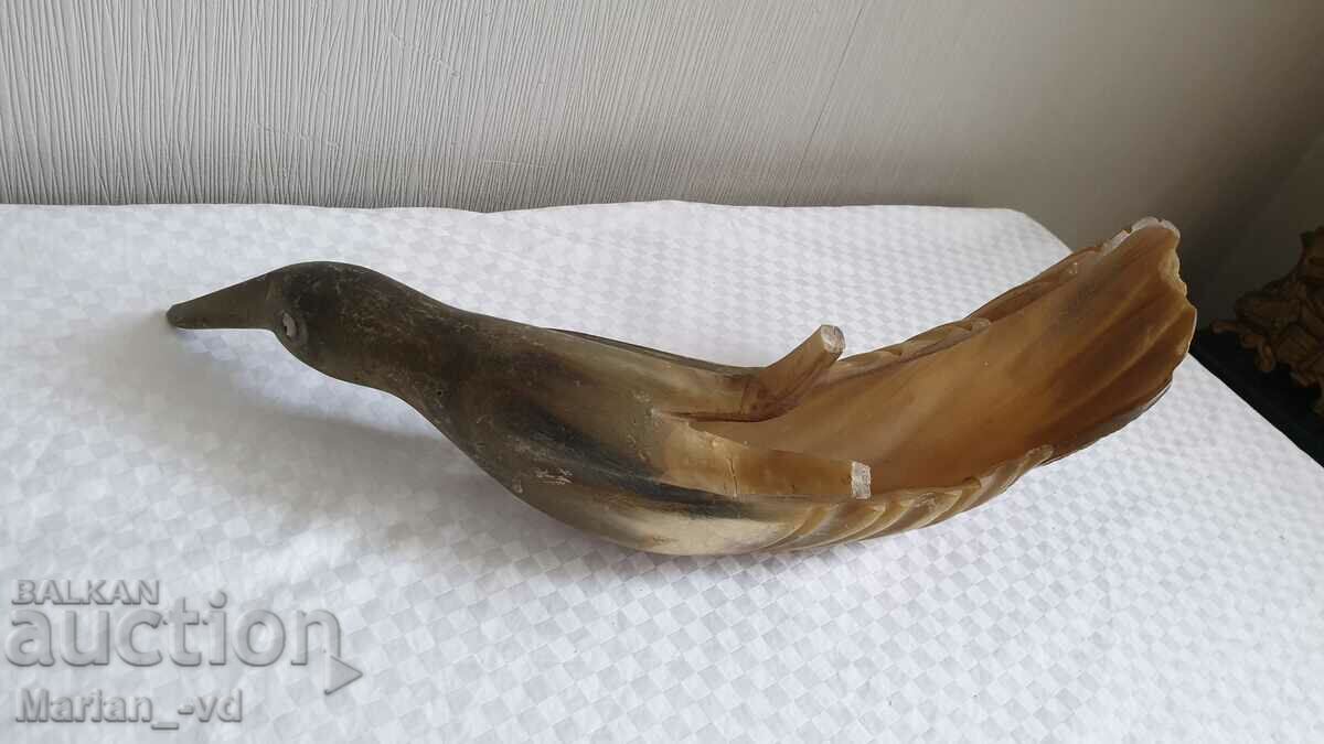 Old figure of a bird made of horn - 6 Old figure of a bird made of horn - 6