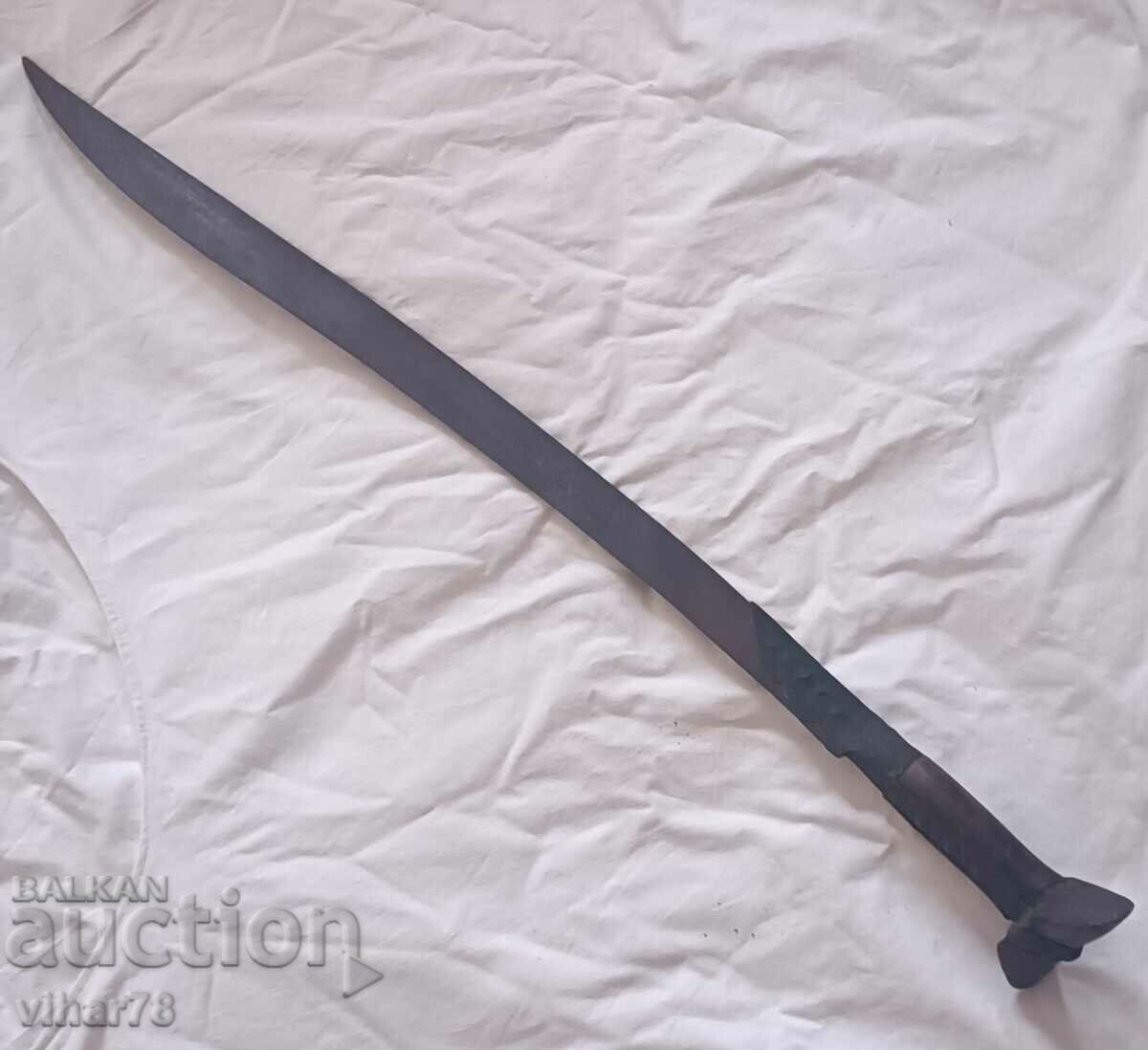 Auction  Scimitar