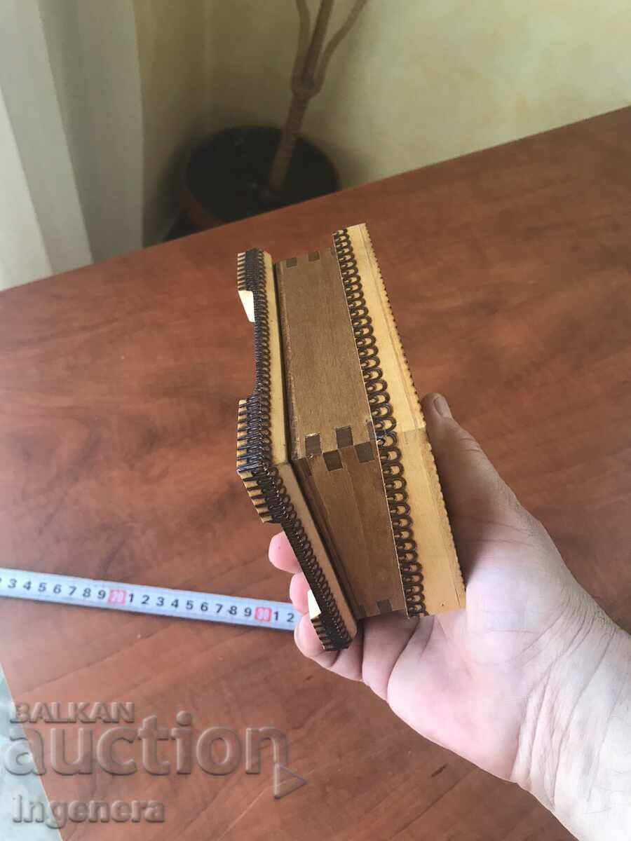 BOX WOOD PYROGRAPH DRAWING ANTIQUE FROM SOCA MOSTRA - 5 BOX WOOD PYROGRAPH DRAWING ANTIQUE FROM SOCA MOSTRA - 5