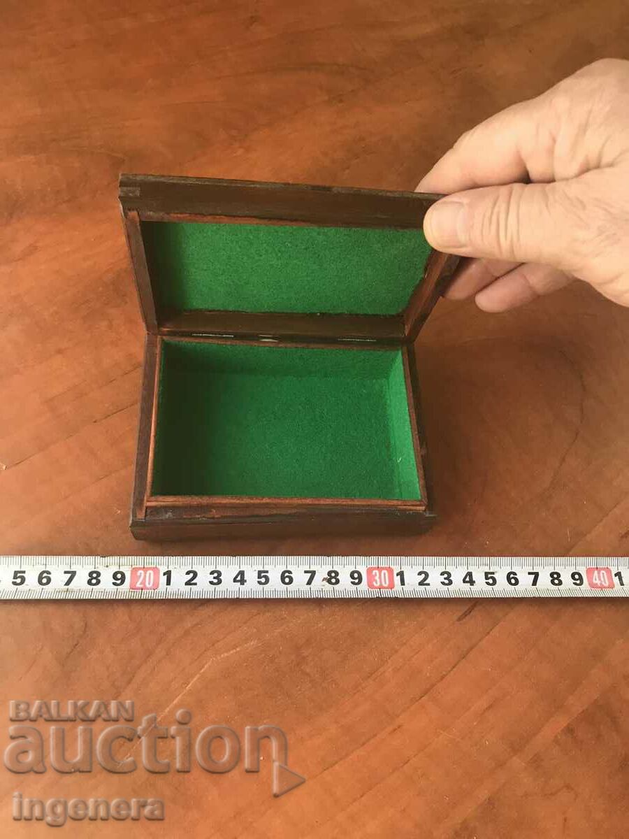 Auction BOX WOOD PYROGRAPH DRAWING ANTIQUE FROM SOCA MOSTRA Auction BOX WOOD PYROGRAPH DRAWING ANTIQUE FROM SOCA MOSTRA