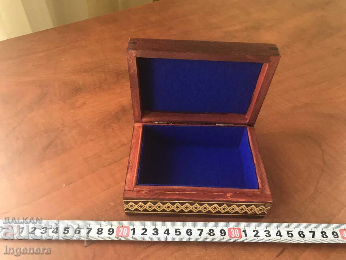 Auction BOX WOOD PYROGRAPH DRAWING ANTIQUE FROM SOCA MOSTRA Auction BOX WOOD PYROGRAPH DRAWING ANTIQUE FROM SOCA MOSTRA