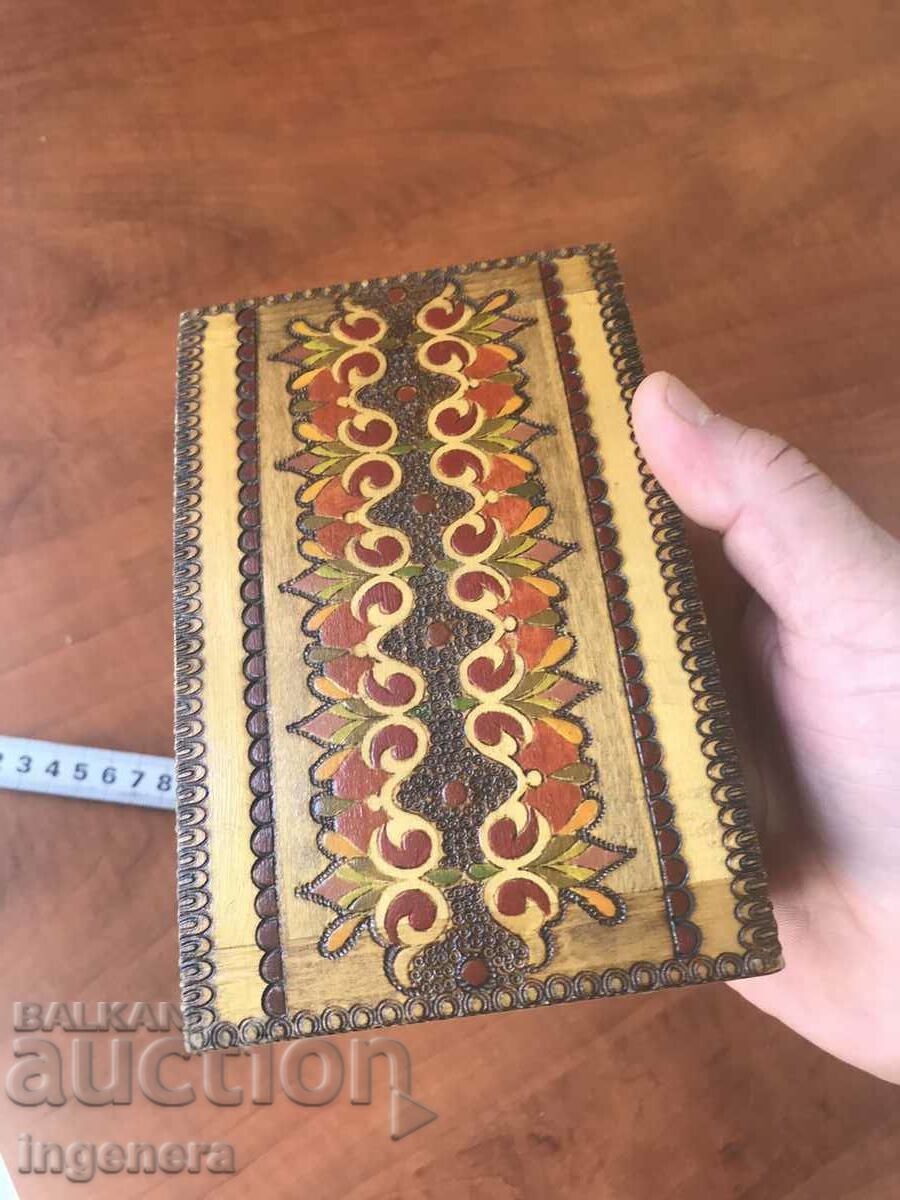 Delivery of BOX WOOD PYROGRAPH DRAWING ANTIQUE FROM SOCA MOSTRA Delivery of BOX WOOD PYROGRAPH DRAWING ANTIQUE FROM SOCA MOSTRA