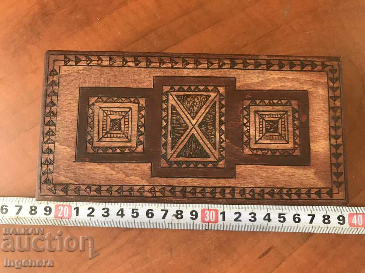 BOX WOOD PYROGRAPH DRAWING ANTIQUE FROM SOCA MOSTRA with price 28.00 BGN | € 14.32 BOX WOOD PYROGRAPH DRAWING ANTIQUE FROM SOCA MOSTRA with price 28.00 BGN | € 14.32