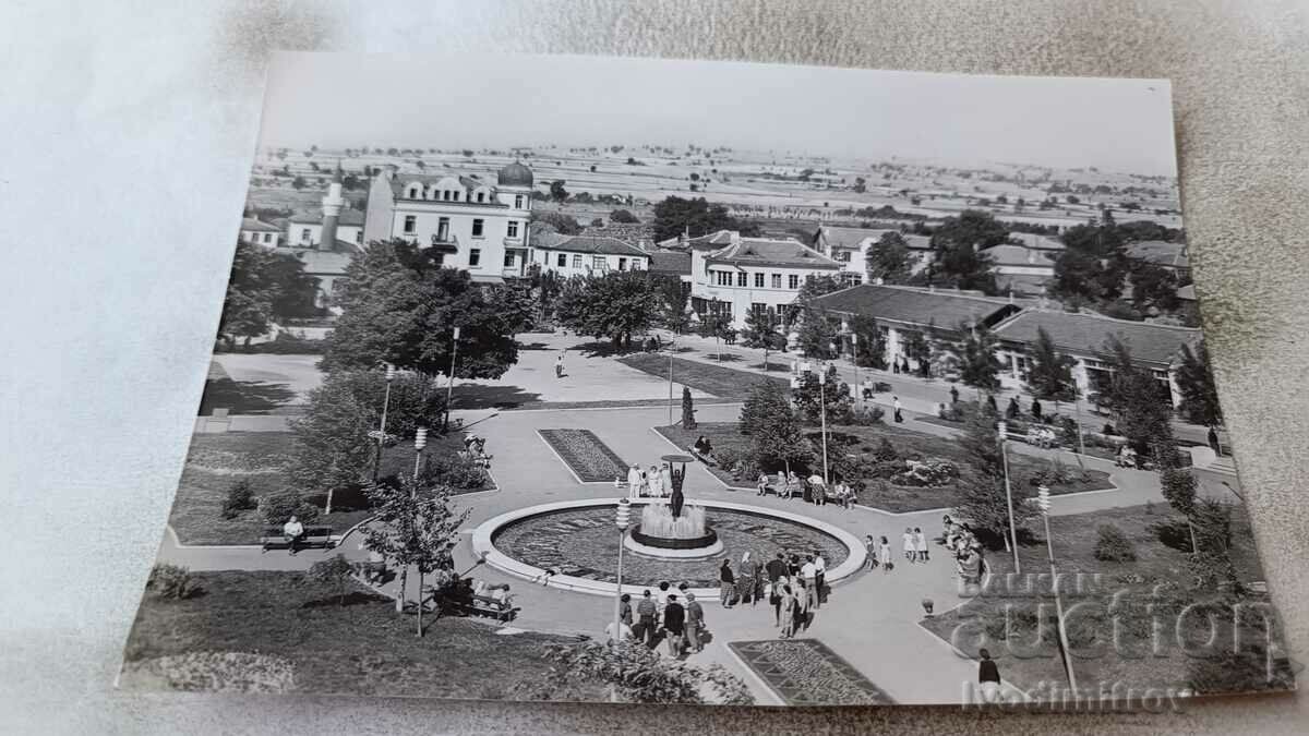 Пощенска картичка Хисаря Площадът 1962