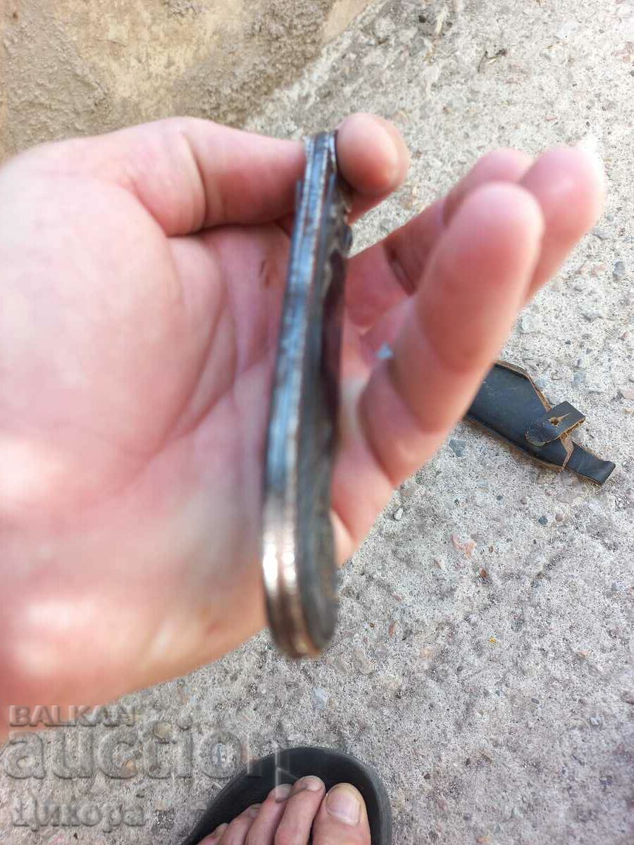 RUSSIAN FOLDING LEG KNIFE KNIFE - 6 RUSSIAN FOLDING LEG KNIFE KNIFE - 6