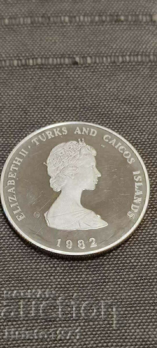 10 Turks and Caicos crowns with price 75.00 BGN | € 38.35