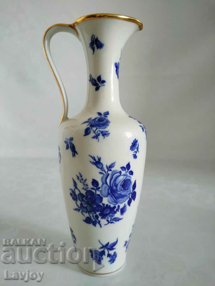 Licitație Urcior de portelan KM Bavaria Licitație Urcior de portelan KM Bavaria