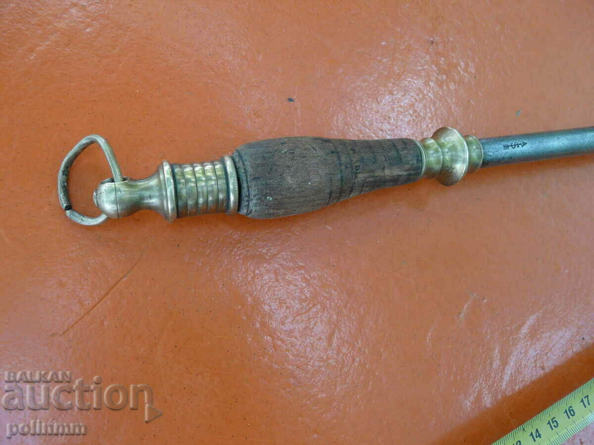 Auction Old mirror table - 289 Auction Old mirror table - 289