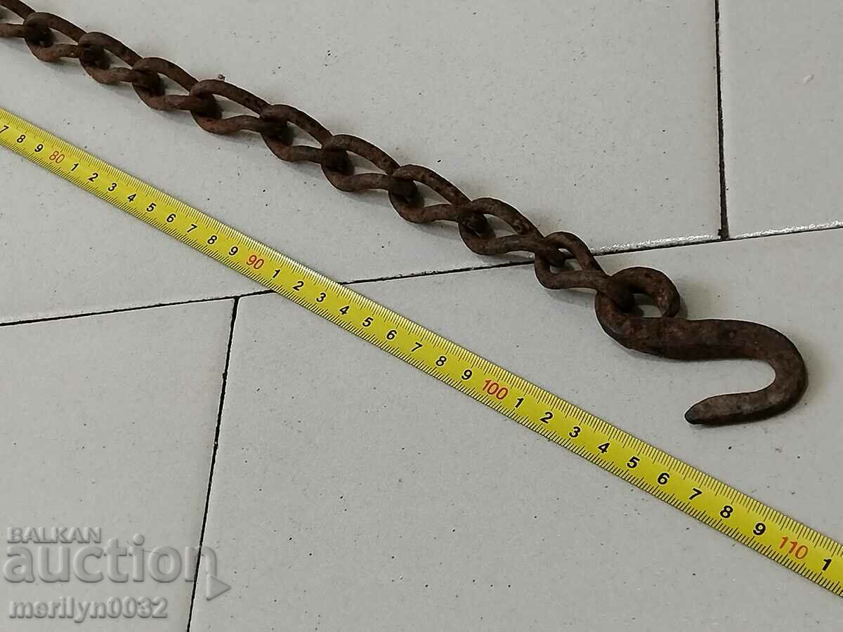 Delivery of Old chain with hook and loop Delivery of Old chain with hook and loop