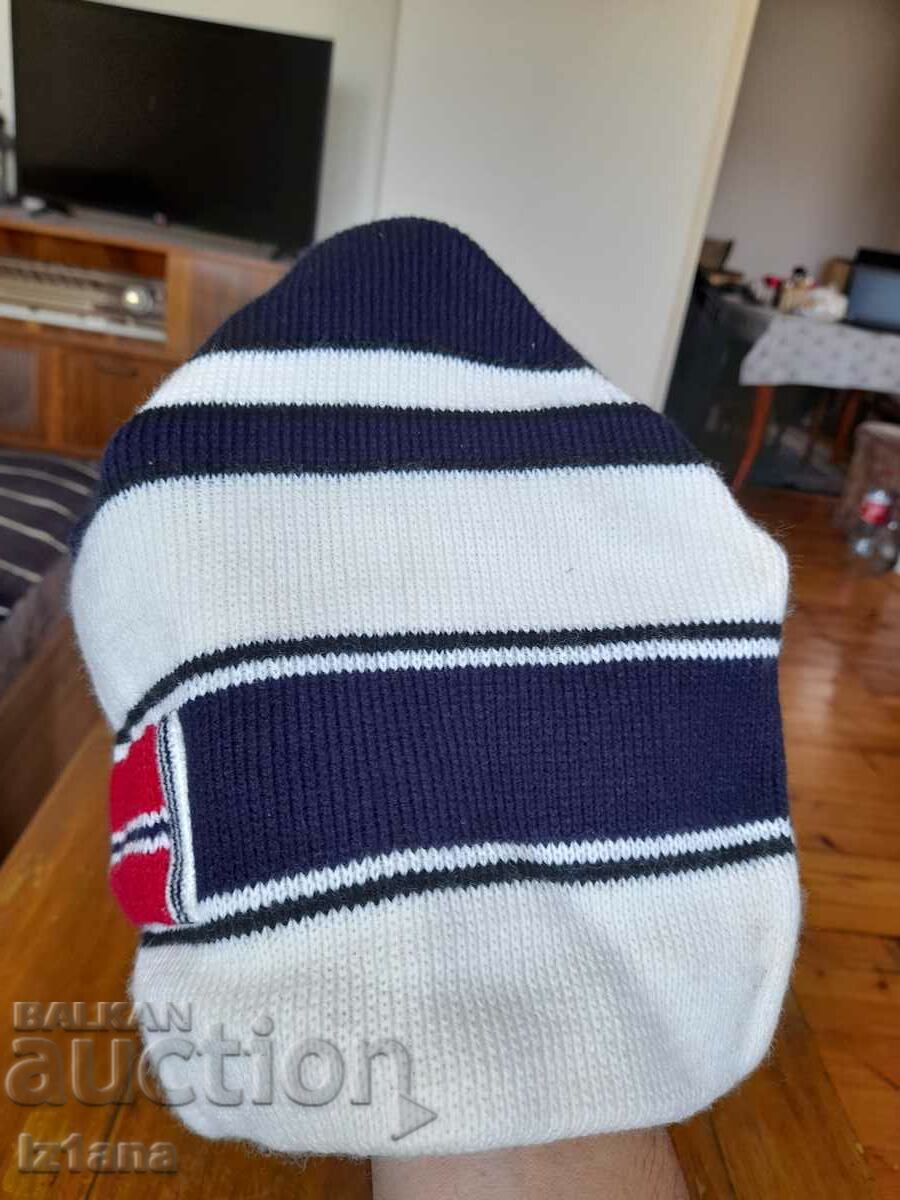 Delivery of Old knitted winter hat Delivery of Old knitted winter hat