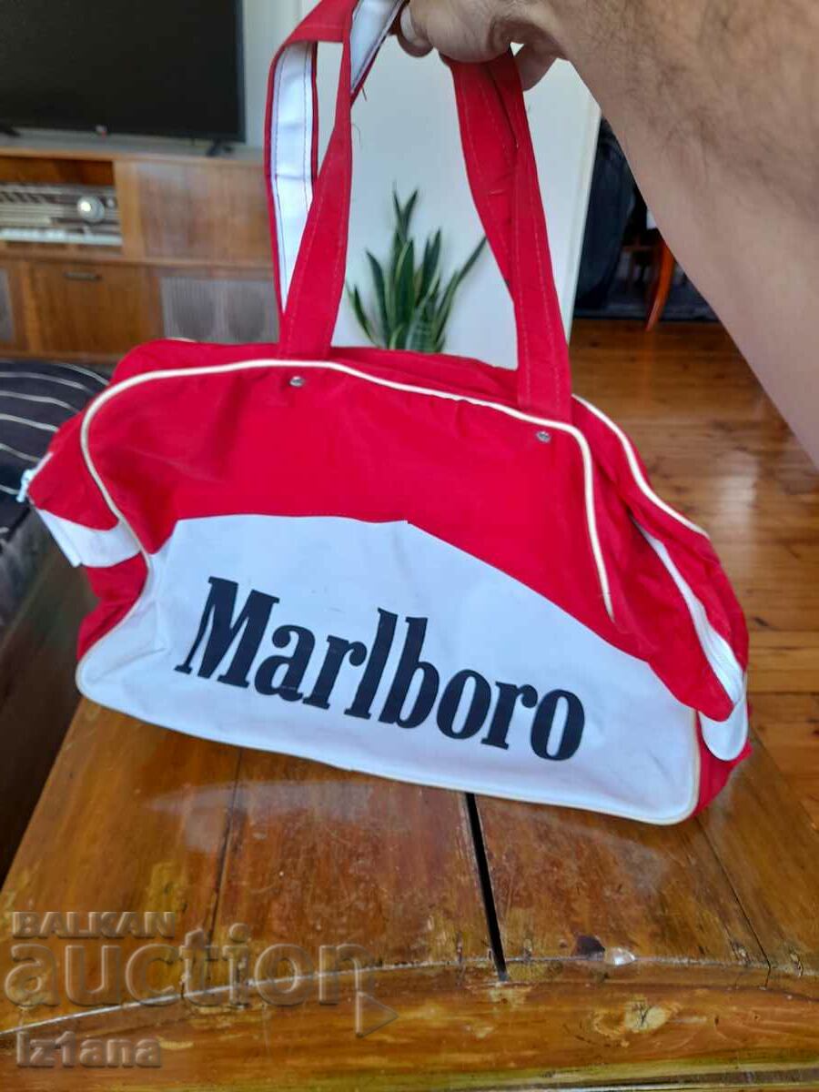 Old bag, Marlboro bag