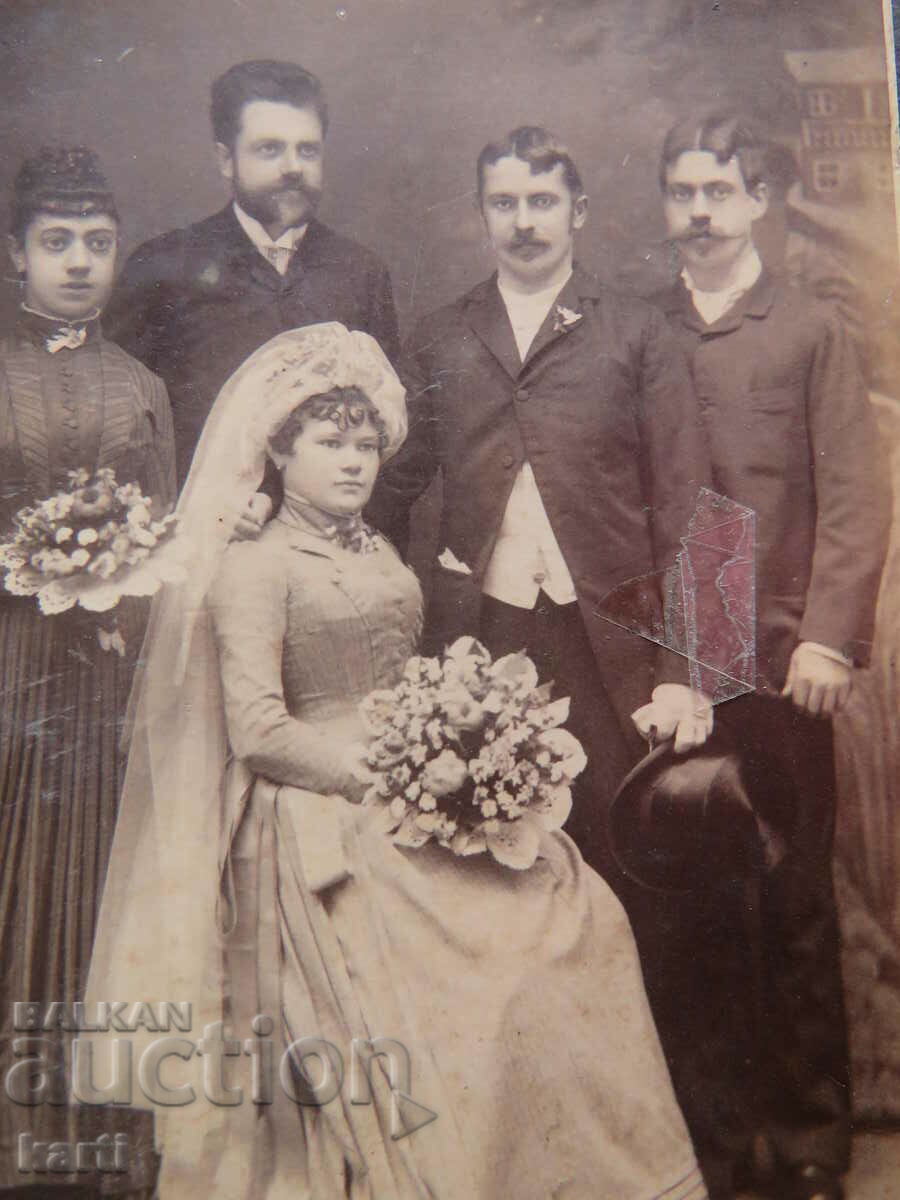 OLD PHOTO - CARDBOARD with price 9.99 BGN | € 5.11 OLD PHOTO - CARDBOARD with price 9.99 BGN | € 5.11