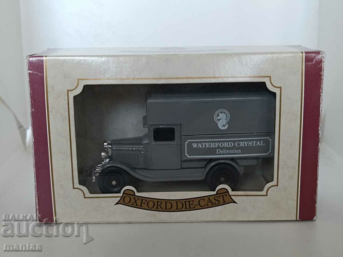 Delivery of Lot of metal English prams