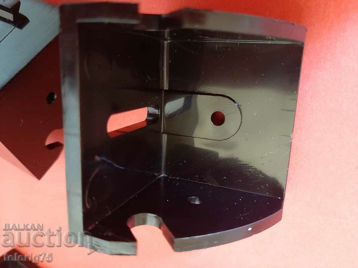 Δημοπρασία Θήκες/Κονσόλες για Ράφια-Μαύρα-8 τεμάχια Δημοπρασία Θήκες/Κονσόλες για Ράφια-Μαύρα-8 τεμάχια