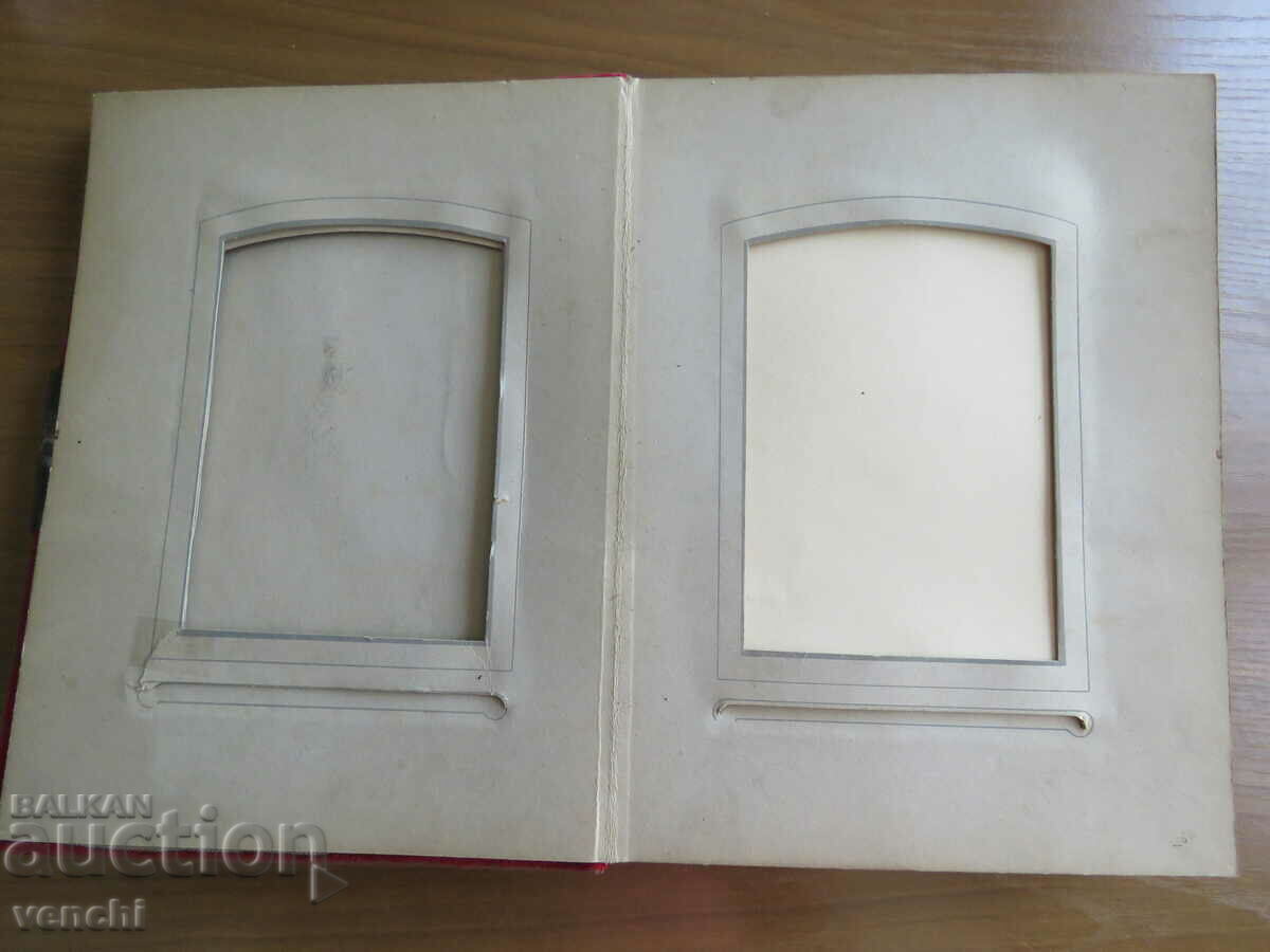 Livrarea ALBUM FOTO CABINET MARE - SECOLUL XIX