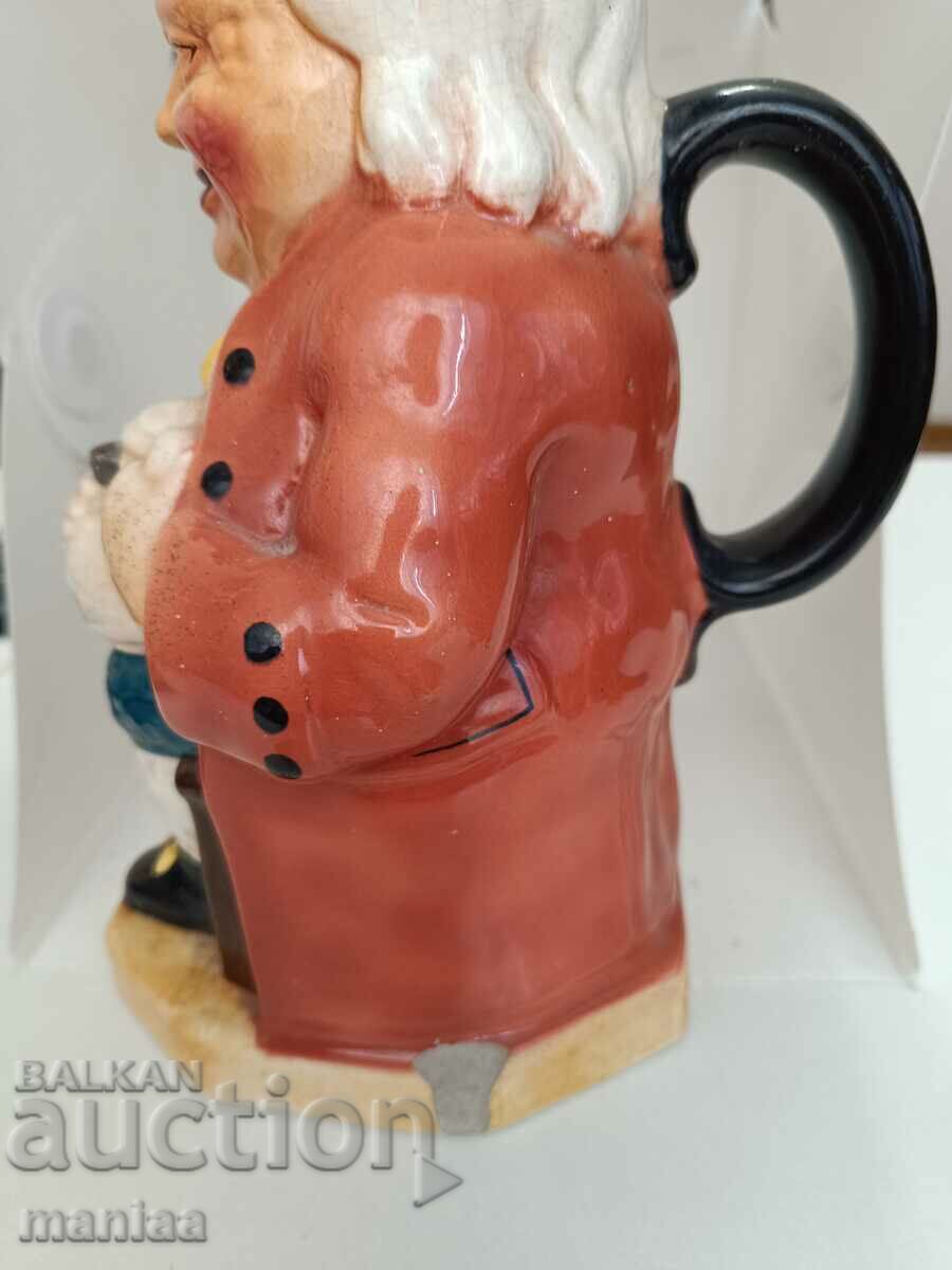 Δημοπρασία Μια όμορφη φιγούρα από πορσελάνη με τη σήμανση του Toby Δημοπρασία Μια όμορφη φιγούρα από πορσελάνη με τη σήμανση του Toby