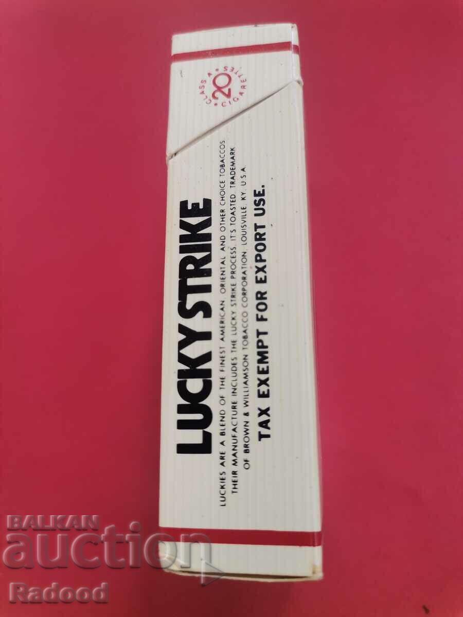 LUCKY STRIKE BOX with price 55.00 BGN | € 28.12