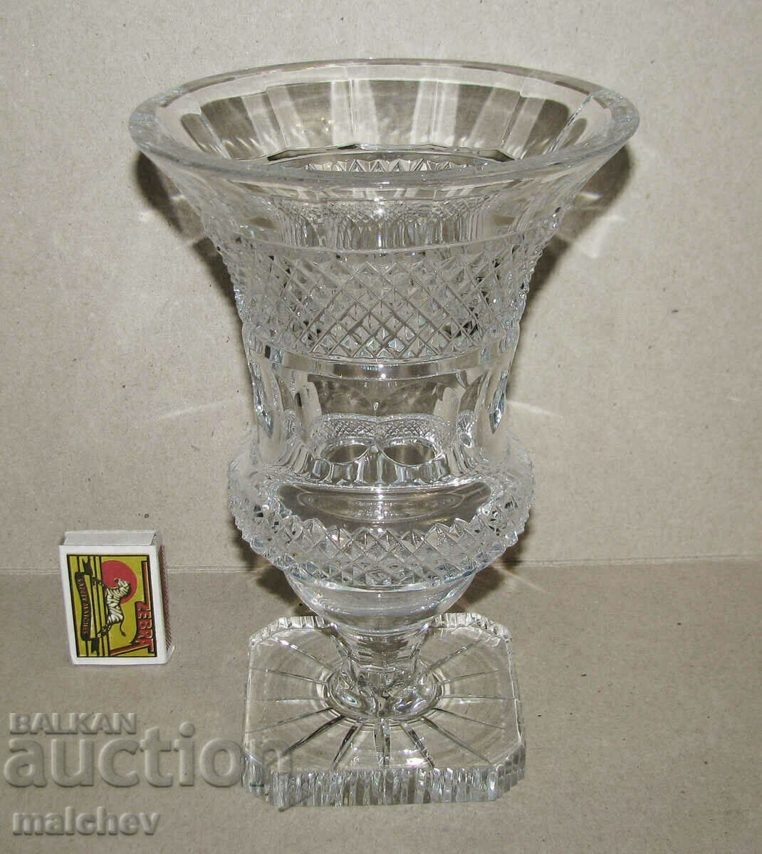 Antique crystal vase 22 cm lead crystal excellent