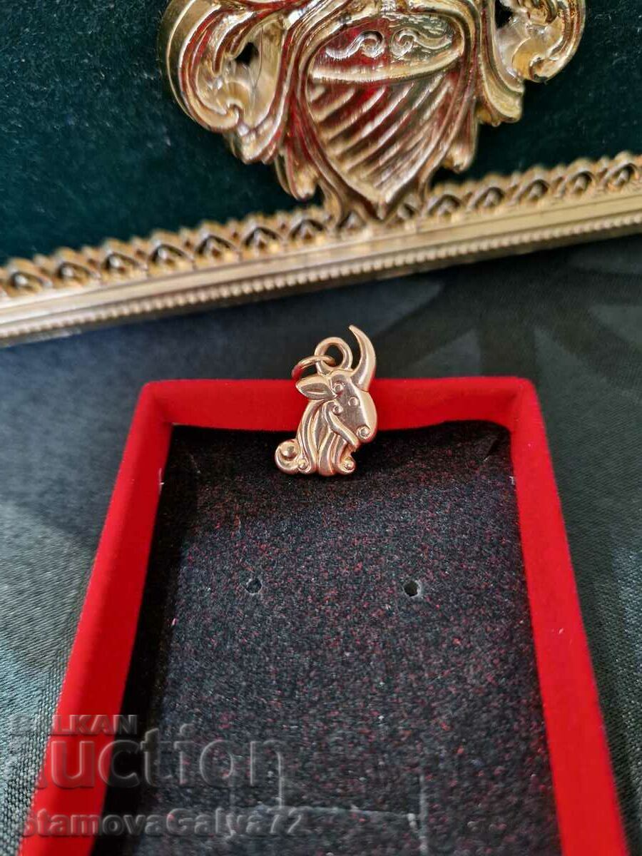 Lovely Antique Russian Gold Goat Horn Pendant