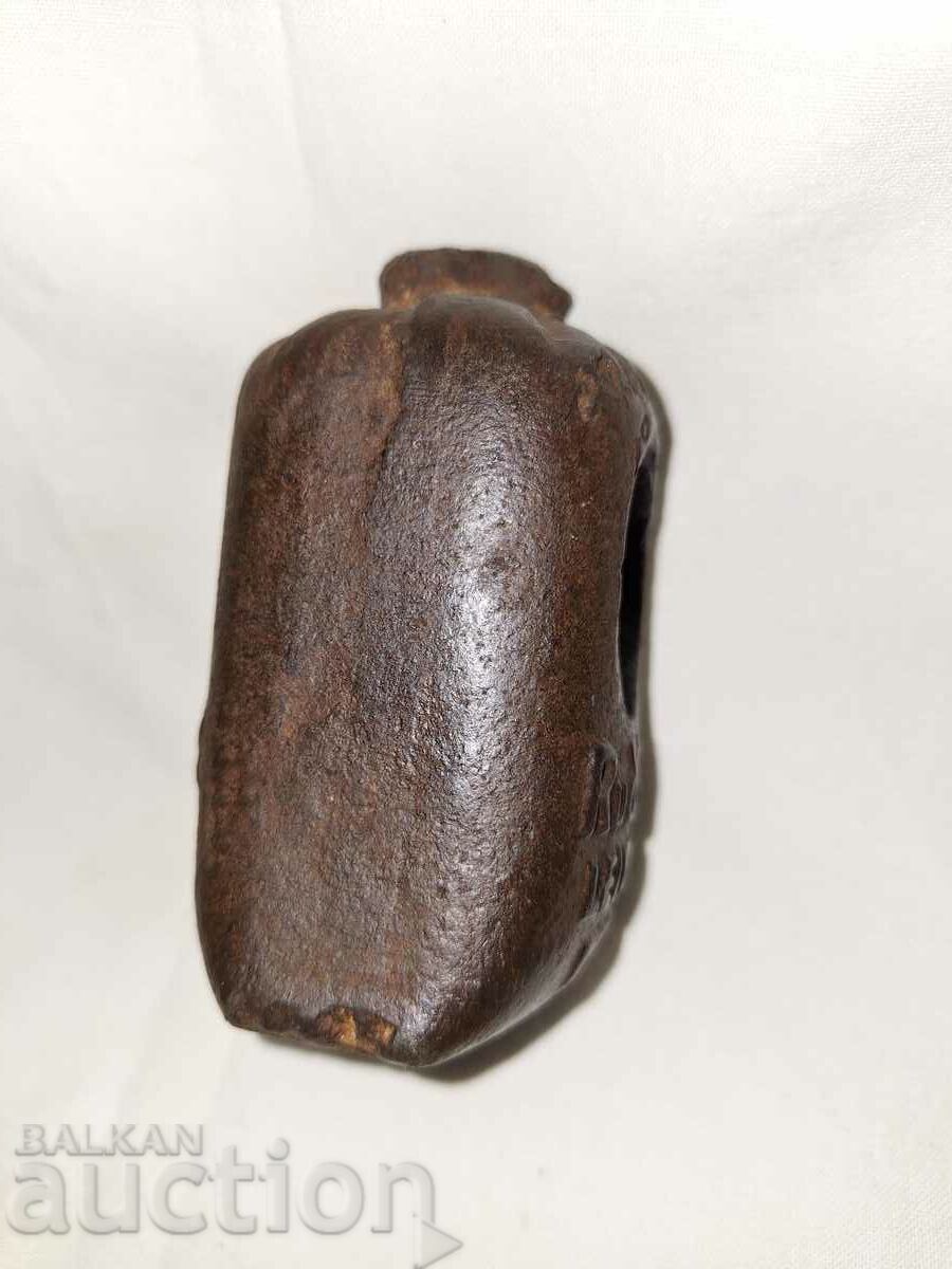 Delivery of Antique massive iron weight gauge tool--Leipzic Delivery of Antique massive iron weight gauge tool--Leipzic