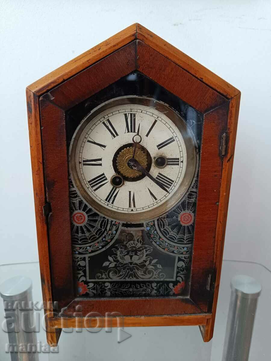 Old American mechanical mantel clock works - 7 Old American mechanical mantel clock works - 7